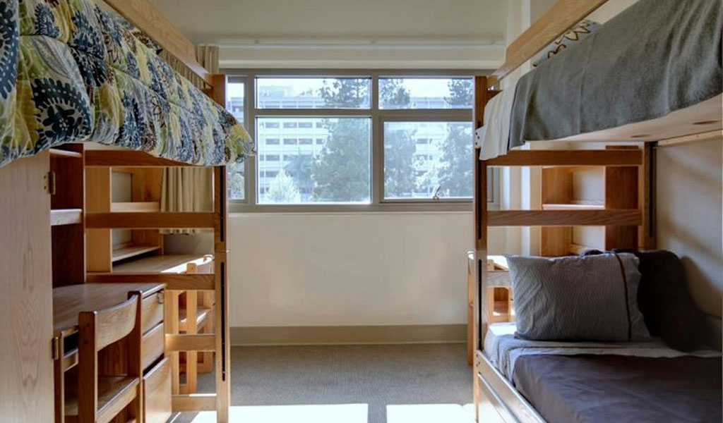 Summer Hostel single occupancy room